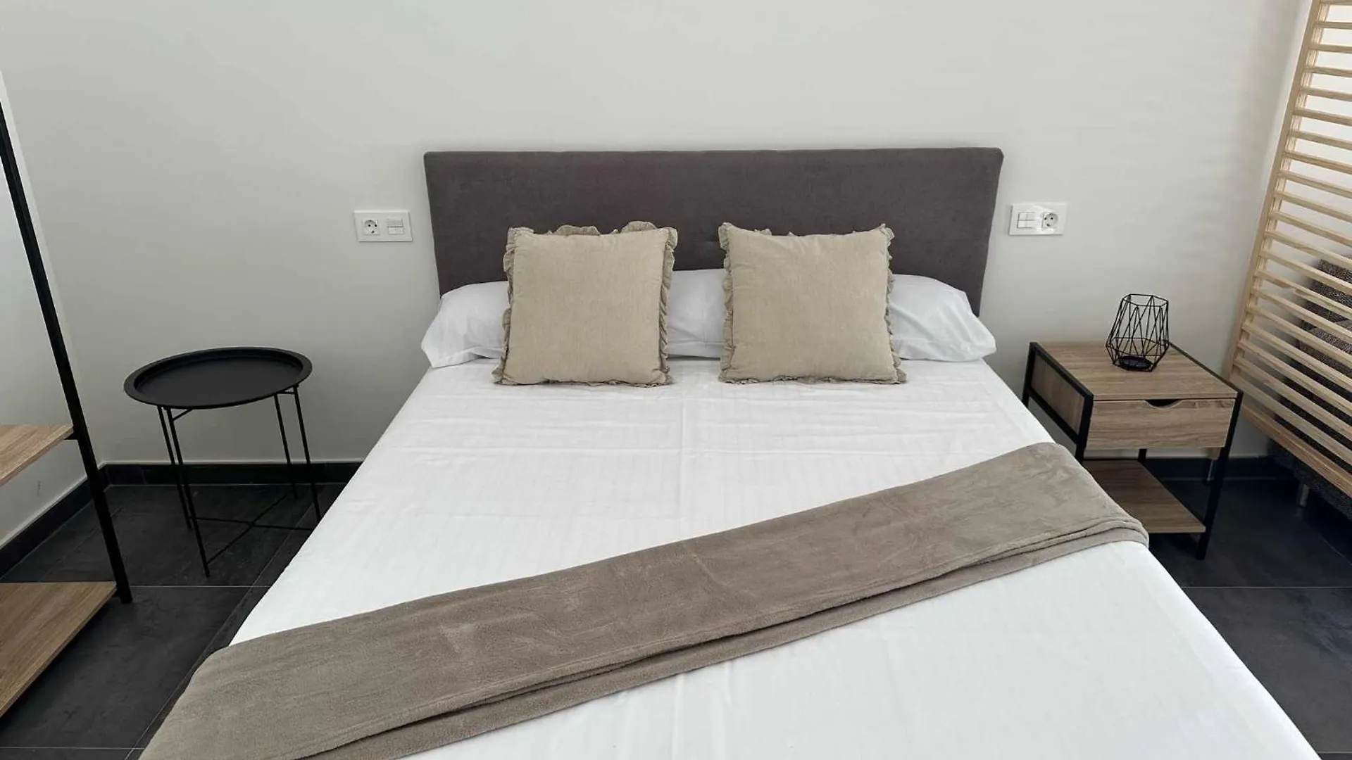 Apartmán La Carihuela A 1 Min De La Playa Torremolinos Španělsko